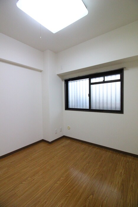 物件内観写真21　(居室)