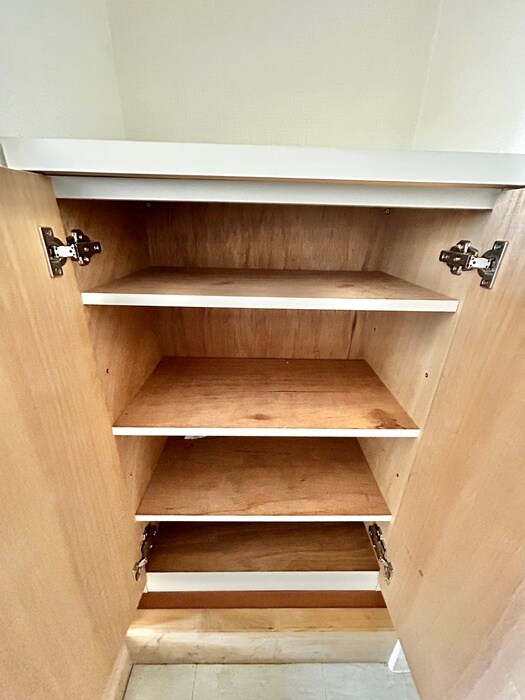 物件内観写真9　(靴箱)