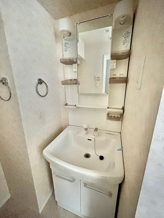 物件内観写真10　(洗面)