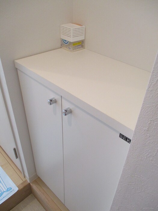 物件内観写真15　(靴箱)