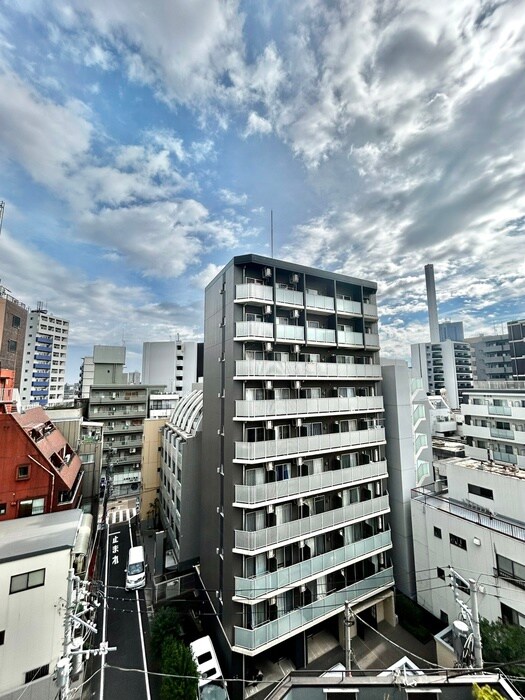 物件内観写真18　(室内からの展望)