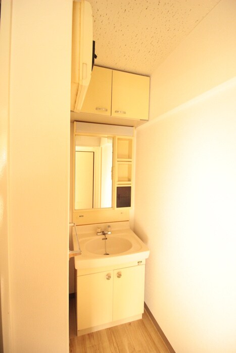 物件内観写真10　(洗面)