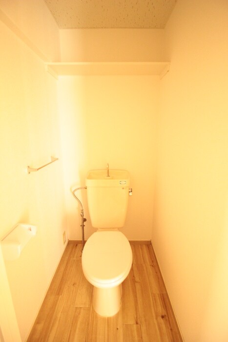 物件内観写真11　(トイレ)