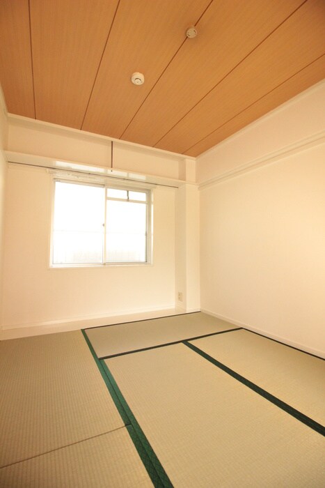 物件内観写真18　(居室)