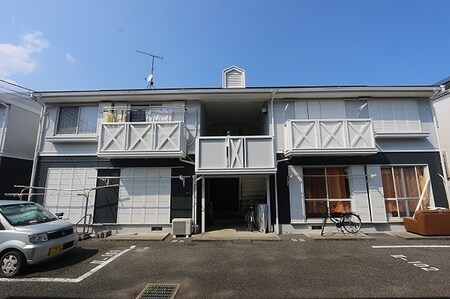 湘南高麗ハイツⅡ外観写真
