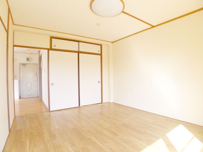 物件内観写真8　(居室)