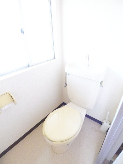 物件内観写真15　(トイレ)