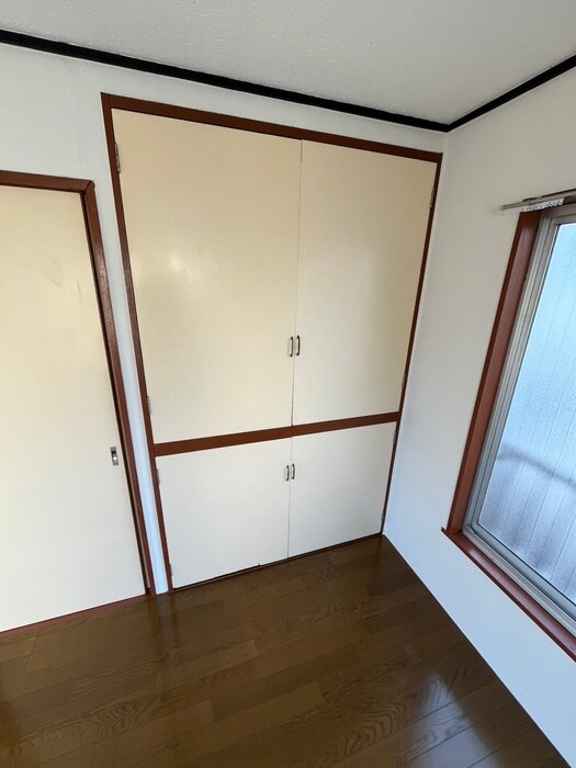 物件内観写真12　(収納)