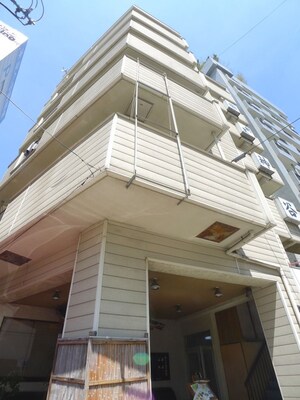 神谷マンション外観写真