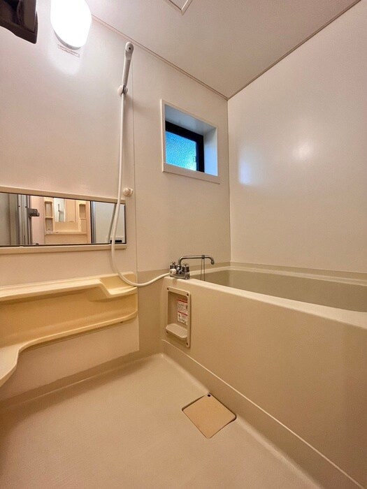 物件内観写真10　(バス／シャワールーム等)