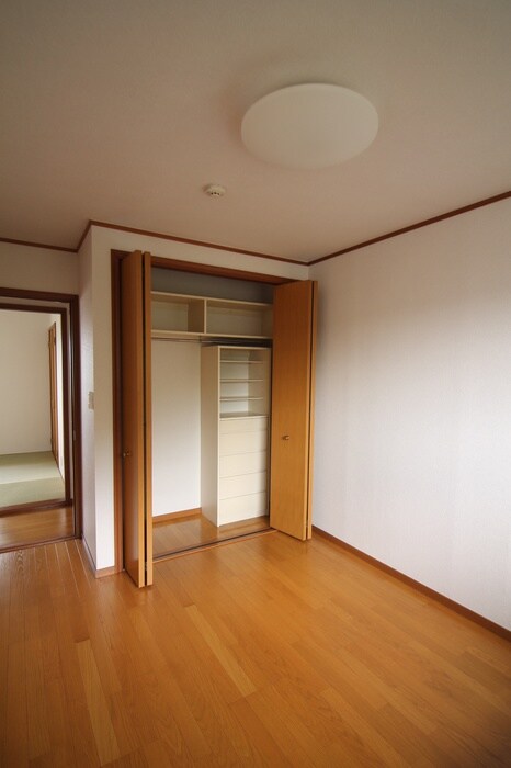 物件内観写真13　(収納)