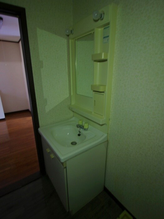 物件内観写真11　(収納)