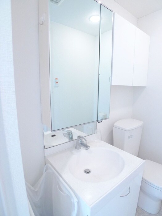 物件内観写真10　(洗面)