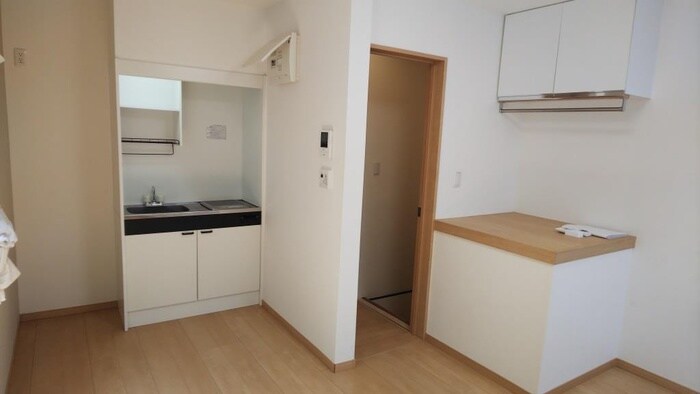 物件内観写真4　(キッチン)