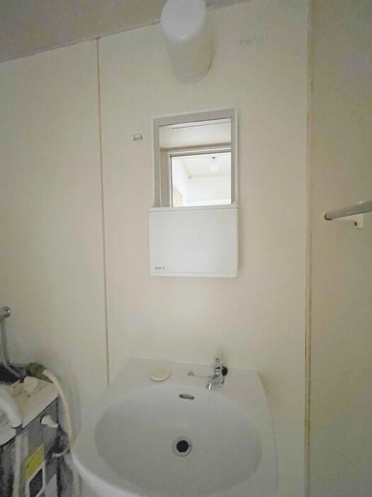 物件内観写真12　(洗面)