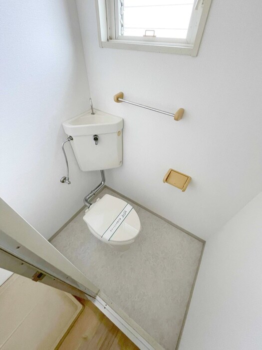 物件内観写真13　(トイレ)