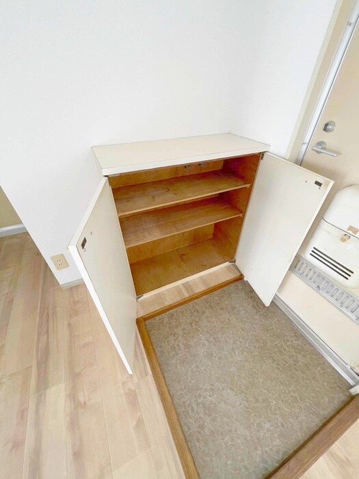 物件内観写真19　(靴箱)