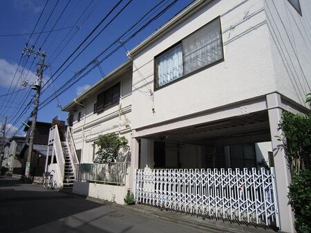 楢原ハイツ外観写真