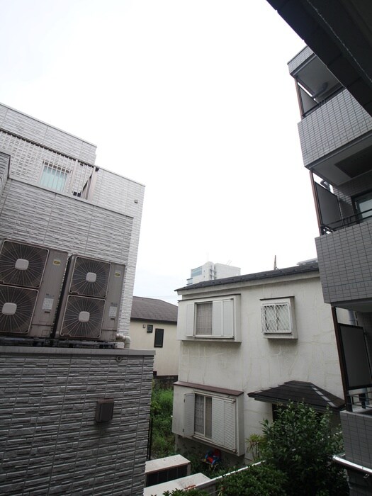 物件内観写真17　(室内からの展望)