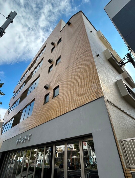 物件外観写真6　(外観写真)