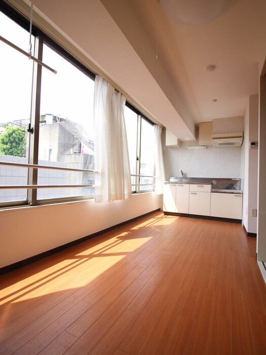 物件内観写真9　(居室)