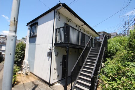 シャルハウス妙蓮寺外観写真