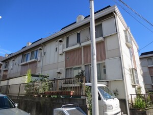 ホワイトオ－クＢ外観写真