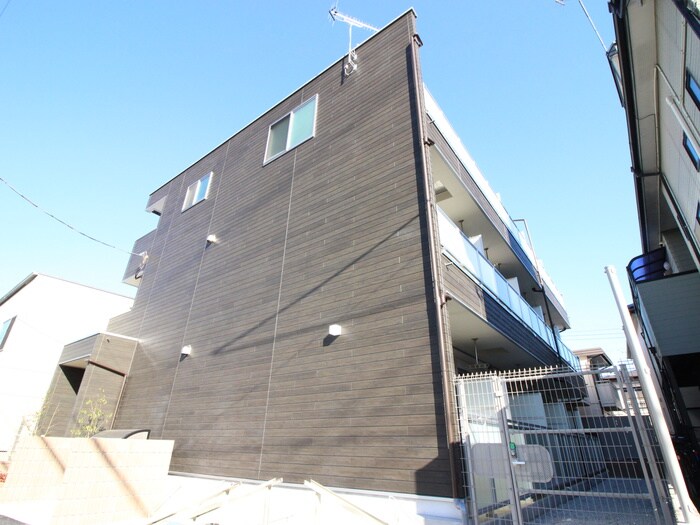 物件外観写真1　(外観写真)