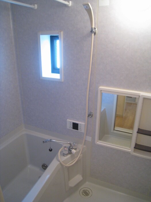 物件内観写真11　(バス／シャワールーム等)