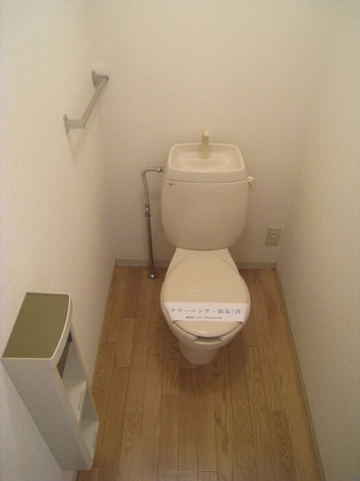 物件内観写真12　(トイレ)