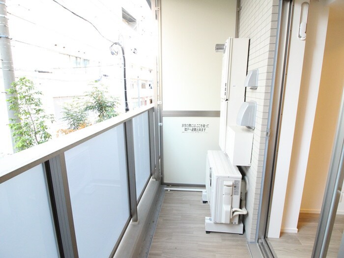 物件内観写真7　(ベランダ・バルコニー)