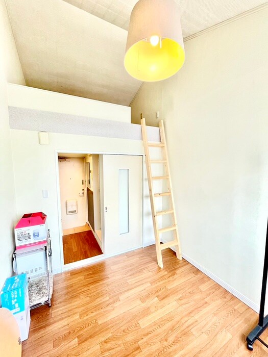 物件内観写真17　(居室)