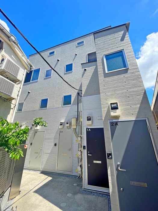 物件外観写真5　(外観写真)