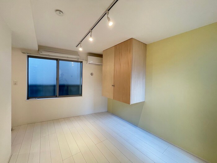 物件内観写真10　(居室)