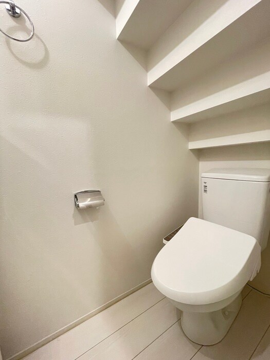 物件内観写真13　(トイレ)