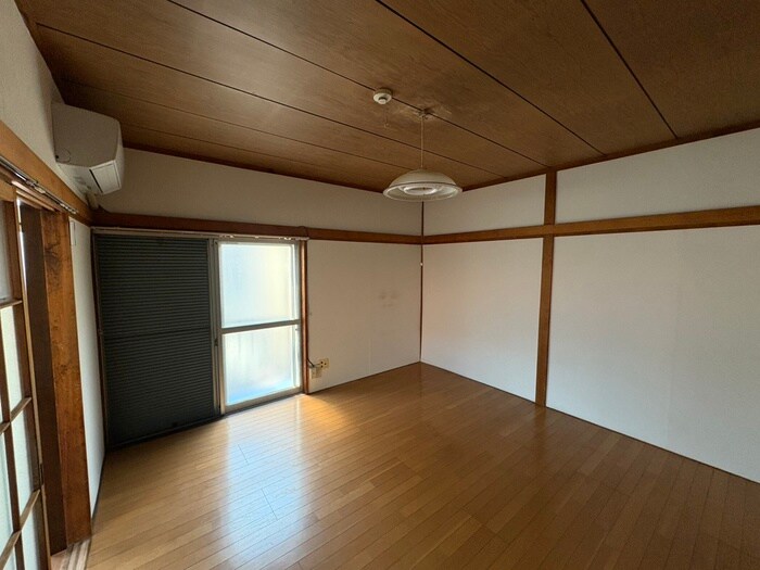 物件内観写真4　(居室)