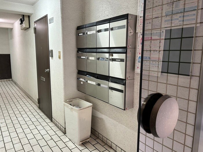 物件外観写真4　(建物設備)