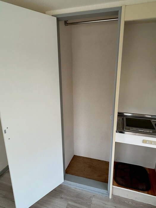 物件内観写真13　(収納)