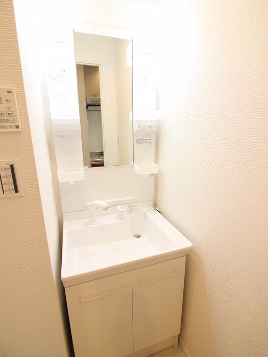 物件内観写真11　(洗面)