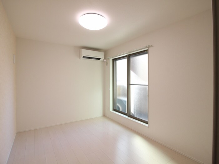 物件内観写真14　(居室)