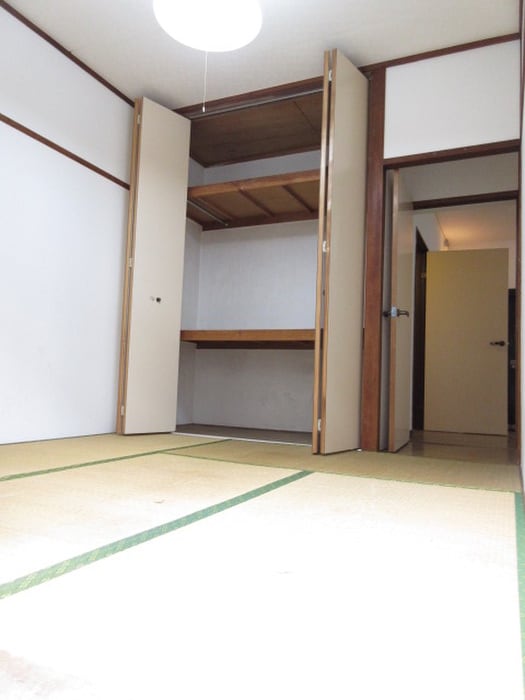 物件内観写真8　(居室)