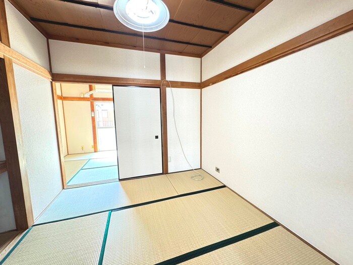 物件内観写真15　(居室)