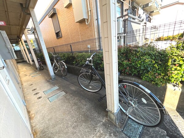 駐輪場