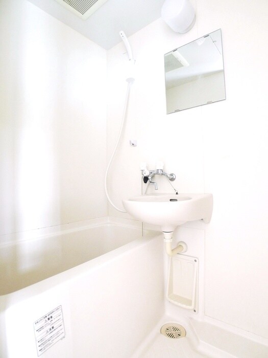 物件内観写真13　(バス／シャワールーム等)