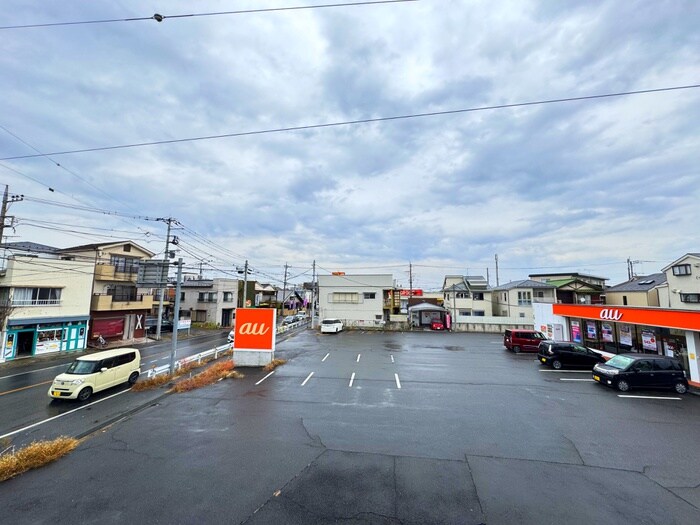 物件内観写真18　(室内からの展望)