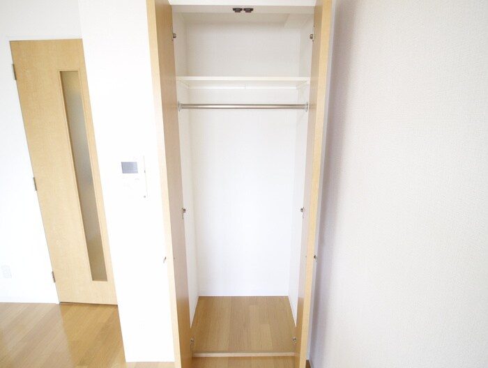 物件内観写真13　(収納)