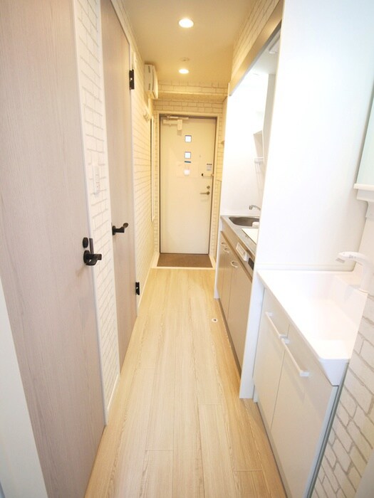 物件内観写真19　(廊下)