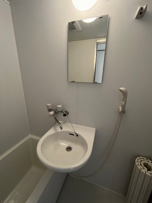 物件内観写真13　(洗面)