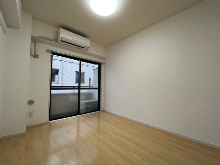 物件内観写真17　(居室)