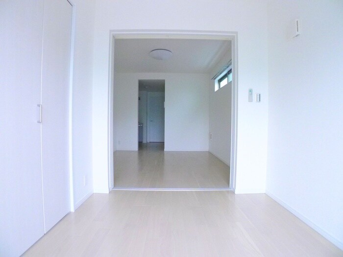 物件内観写真8　(内観写真)